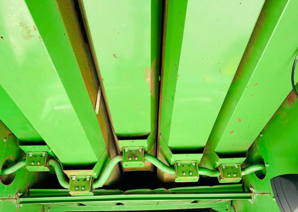 Комбајн John Deere 2254: слика 20