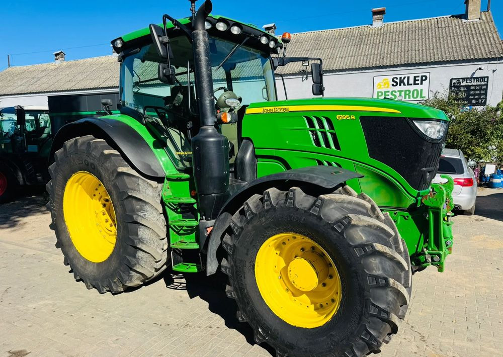 John Deere 6195R - Трактор: слика 4 John Deere 6195R - Трактор: слика 4