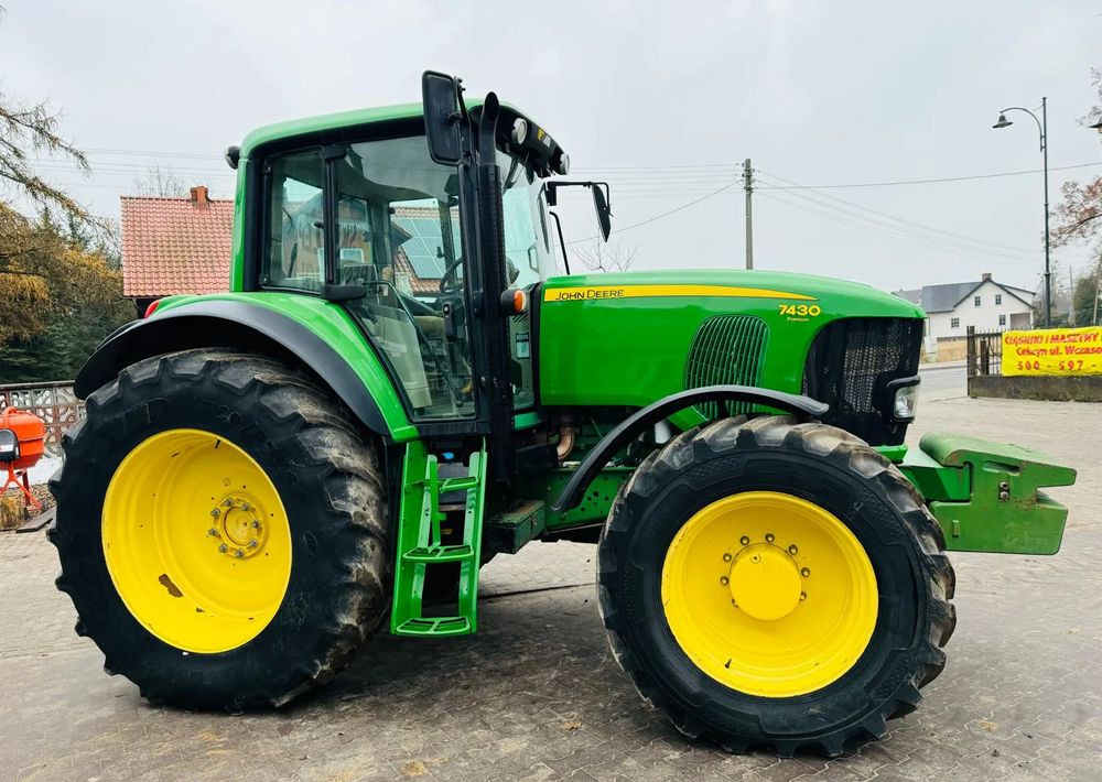 John Deere 7430 Premium - Трактор: слика 3 John Deere 7430 Premium - Трактор: слика 3