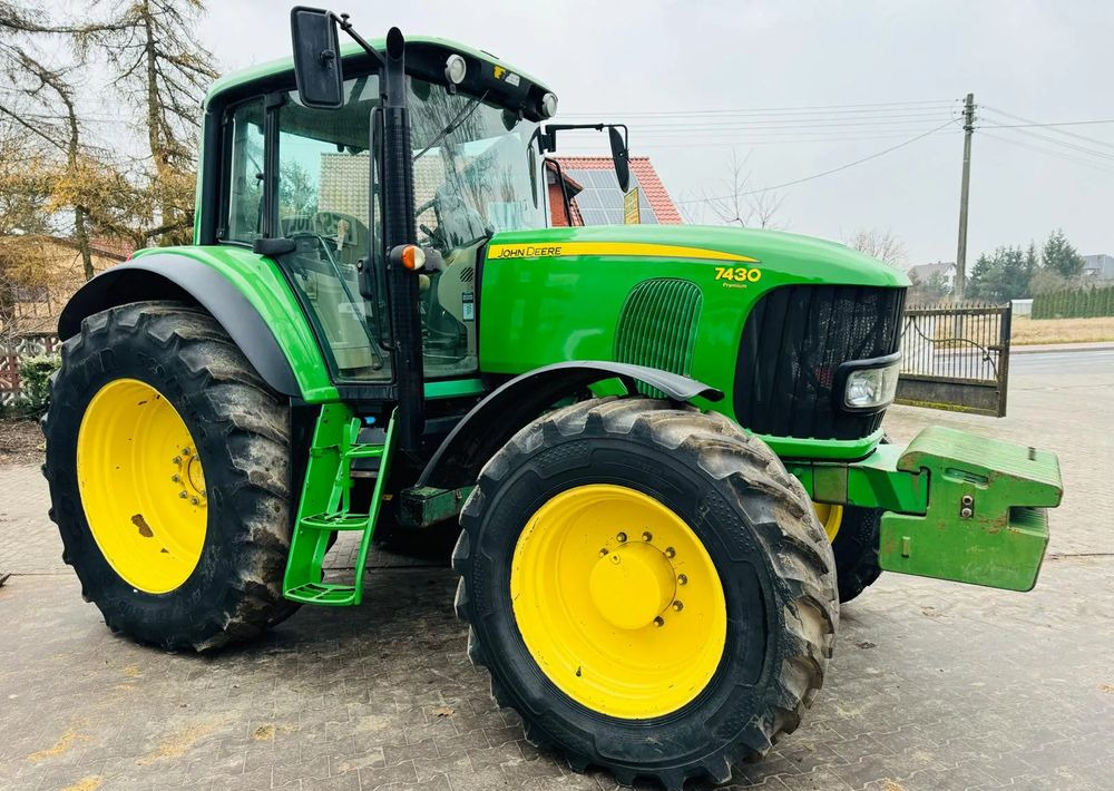John Deere 7430 Premium - Трактор: слика 5 John Deere 7430 Premium - Трактор: слика 5