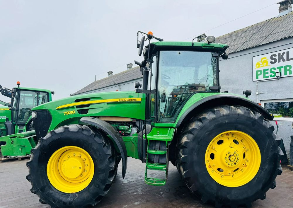 John Deere 7930 - Трактор: слика 1 John Deere 7930 - Трактор: слика 1