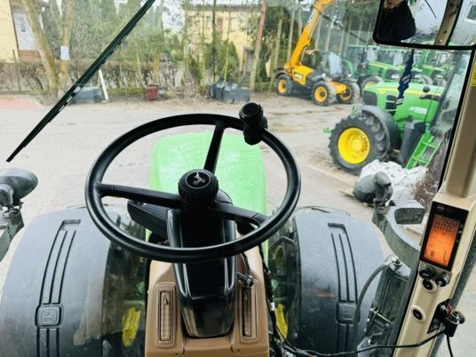 Трактор John Deere 7930: слика 8
