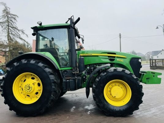 Трактор John Deere 7930: слика 9