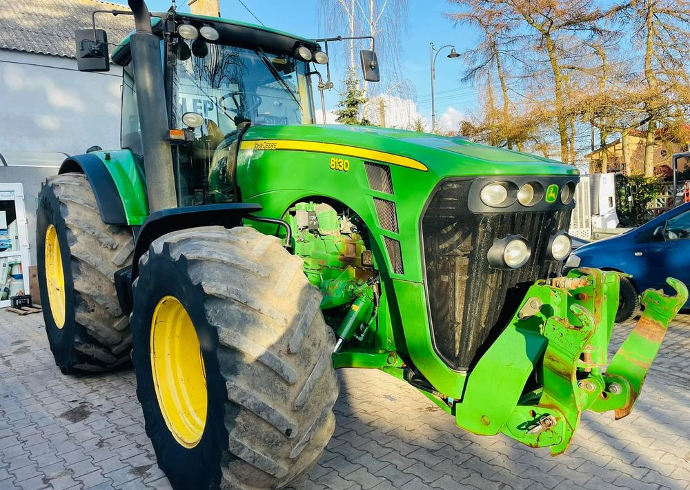 John Deere 8130 - Трактор: слика 3 John Deere 8130 - Трактор: слика 3