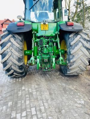John Deere 8130 - Трактор: слика 4 John Deere 8130 - Трактор: слика 4