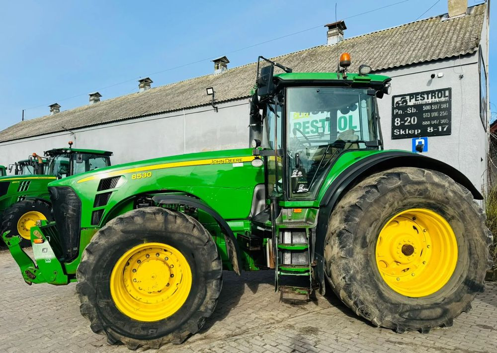 John Deere 8530 - Трактор: слика 2 John Deere 8530 - Трактор: слика 2