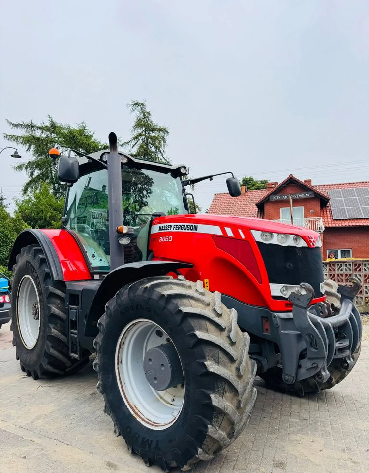 Massey Ferguson 8660 DYNA VT - Трактор: слика 1 Massey Ferguson 8660 DYNA VT - Трактор: слика 1