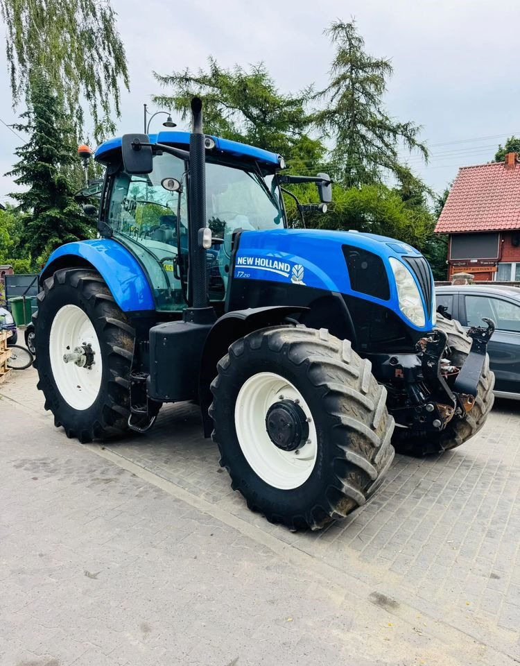 New Holland T7.210 - Трактор: слика 4 New Holland T7.210 - Трактор: слика 4