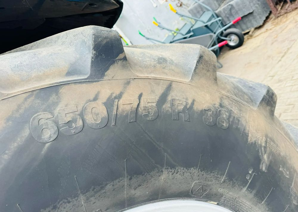 Трактор New Holland T7.230 AUTOCOMMAND: слика 14 Трактор New Holland T7.230 AUTOCOMMAND: слика 14