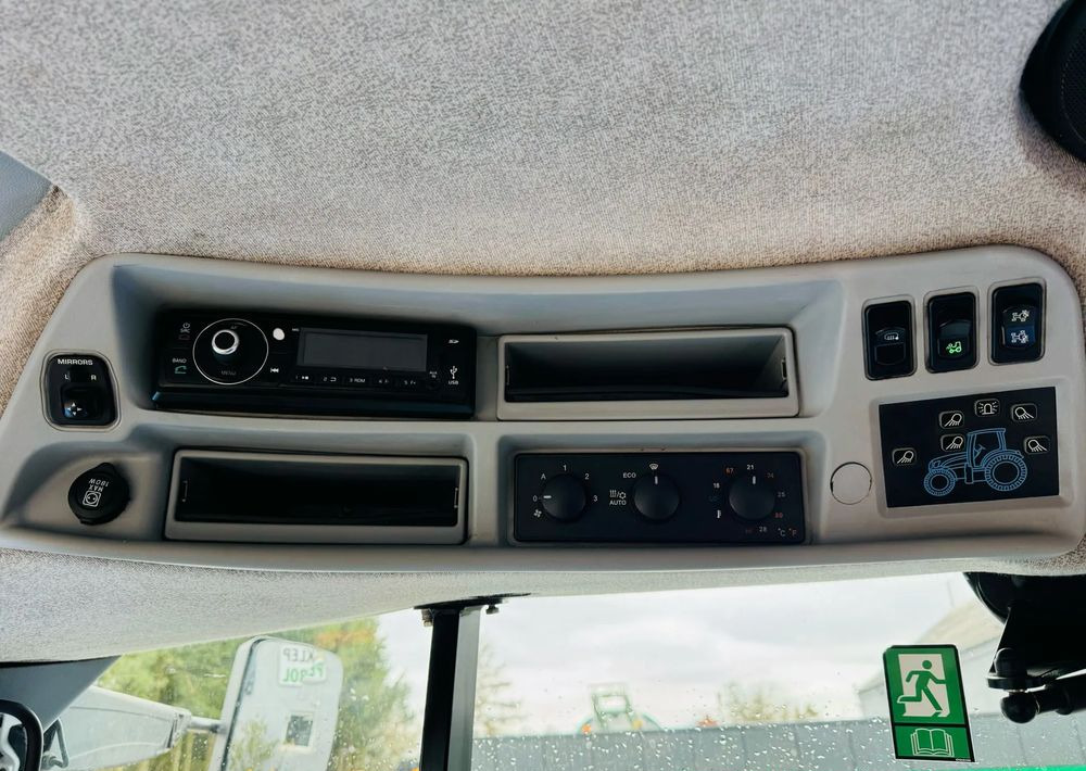 Трактор New Holland T7.230 AUTOCOMMAND: слика 9 Трактор New Holland T7.230 AUTOCOMMAND: слика 9