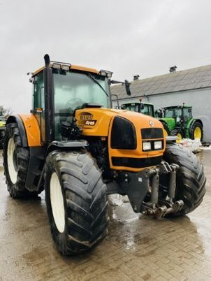 Renault ARES 826 RZ - Трактор: слика 5 Renault ARES 826 RZ - Трактор: слика 5