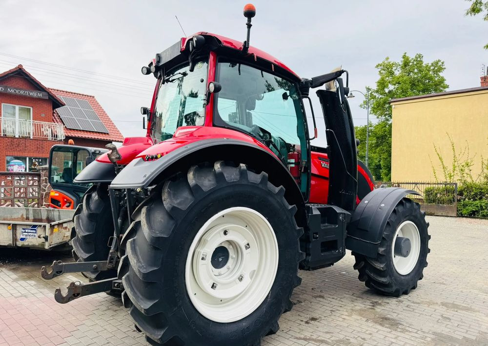 Valtra T154 - Трактор: слика 4 Valtra T154 - Трактор: слика 4
