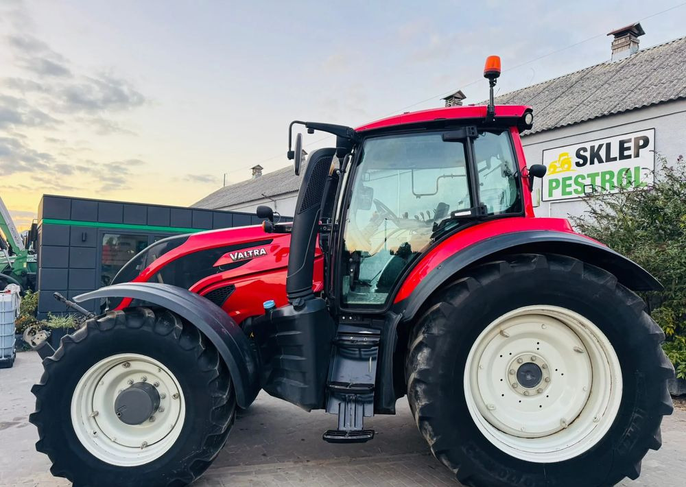 Valtra T214 ACTIVE - Трактор: слика 2 Valtra T214 ACTIVE - Трактор: слика 2