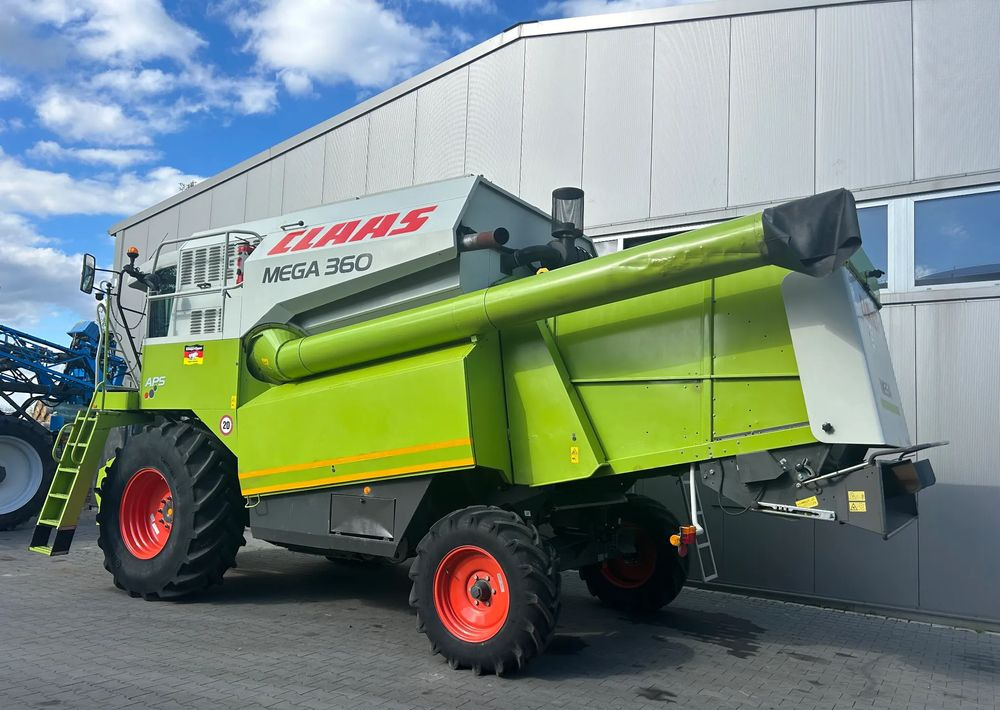 Claas Mega 360 - Комбајн: слика 2 Claas Mega 360 - Комбајн: слика 2