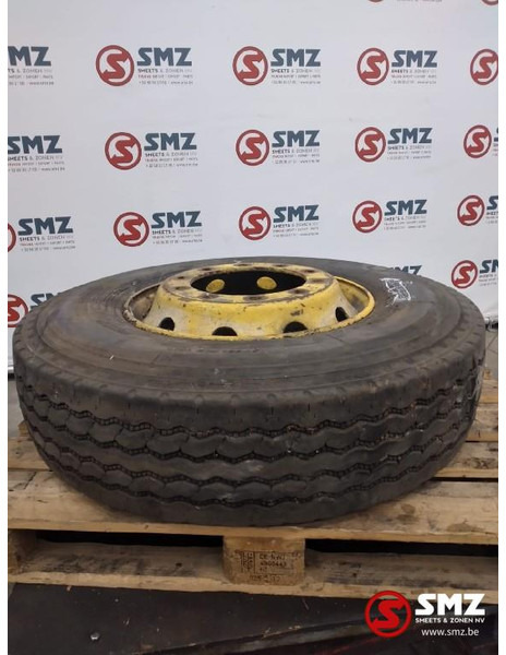 Bridgestone Occ vrachtwagenband Bridgestone 12R22.5 - Гума за Камион: слика 1 Bridgestone Occ vrachtwagenband Bridgestone 12R22.5 - Гума за Камион: слика 1