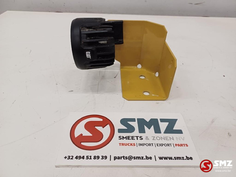 Caterpillar Floodlamp Caterpillar - Светло/ Осветлување за Опрема за ракување со материјали: слика 2 Caterpillar Floodlamp Caterpillar - Светло/ Осветлување за Опрема за ракување со материјали: слика 2