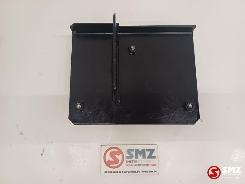 Caterpillar Fuse holder Caterpillar - Електричен систем за Камион: слика 2 Caterpillar Fuse holder Caterpillar - Електричен систем за Камион: слика 2