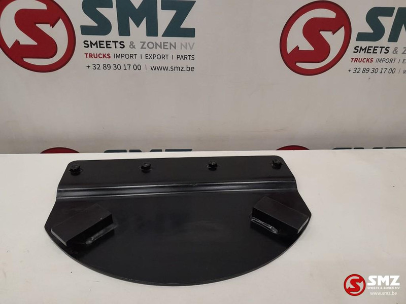 Caterpillar Swivel guard steel plate Caterpillar - Рамка/ Шасија за Опрема за ракување со материјали: слика 4 Caterpillar Swivel guard steel plate Caterpillar - Рамка/ Шасија за Опрема за ракување со материјали: слика 4