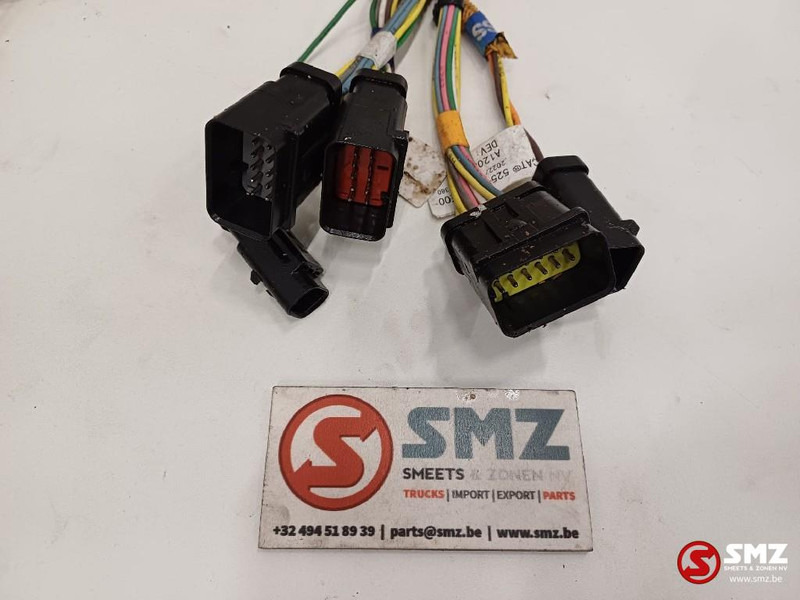 Caterpillar Wire harness valve / sensor / solenoid Caterpillar - Појас за кабел/ Жица за Камион: слика 4 Caterpillar Wire harness valve / sensor / solenoid Caterpillar - Појас за кабел/ Жица за Камион: слика 4