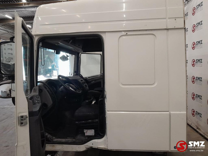 DAF Occ cabine compleet DAF - Кабина и ентериер за Камион: слика 3 DAF Occ cabine compleet DAF - Кабина и ентериер за Камион: слика 3