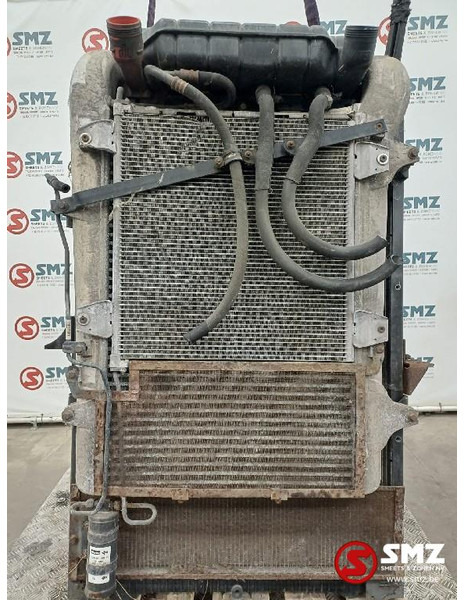 DAF Occ radiator + intercooler + expansievat DAF - Радијатор за Камион: слика 2 DAF Occ radiator + intercooler + expansievat DAF - Радијатор за Камион: слика 2