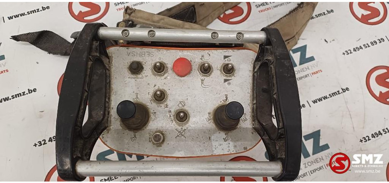 Diversen Occ afstandsbediening autolaadkraan TM60/5.18 Ikus - Брана: слика 1 Diversen Occ afstandsbediening autolaadkraan TM60/5.18 Ikus - Брана: слика 1
