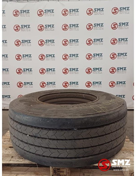 Diversen Occ vrachtwagenband 385/65R22.5 Apollo - Гума за Камион: слика 1 Diversen Occ vrachtwagenband 385/65R22.5 Apollo - Гума за Камион: слика 1