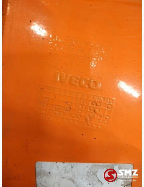 Iveco Occ cabinespoiler rechts Iveco - Аеродинамика/ Спојлер за Камион: слика 3 Iveco Occ cabinespoiler rechts Iveco - Аеродинамика/ Спојлер за Камион: слика 3