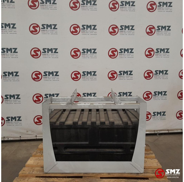 Iveco Occ gereedschapskoffer 175L Iveco - Рамка/ Шасија за Камион: слика 2 Iveco Occ gereedschapskoffer 175L Iveco - Рамка/ Шасија за Камион: слика 2