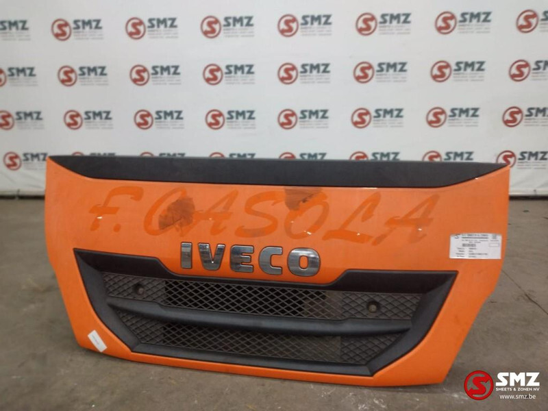 Iveco Occ voorpaneel grille Iveco - Решетка за Камион: слика 1 Iveco Occ voorpaneel grille Iveco - Решетка за Камион: слика 1