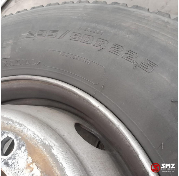 Kumho Occ vrachtwagenband 295/80R22.5 152/148M Kumho - Гума за Камион: слика 3 Kumho Occ vrachtwagenband 295/80R22.5 152/148M Kumho - Гума за Камион: слика 3