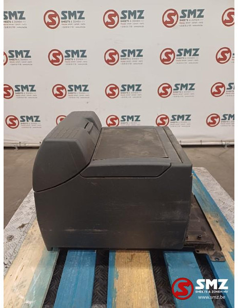 MAN Occ koelkast 35L MAN - Кабина и ентериер за Камион: слика 3 MAN Occ koelkast 35L MAN - Кабина и ентериер за Камион: слика 3