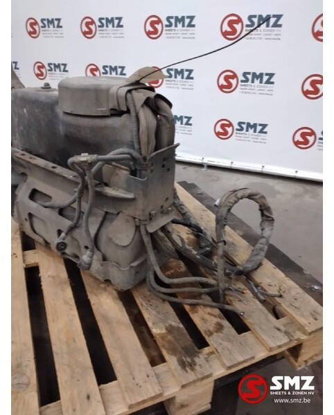 Mercedes-Benz Occ AdBlue tank Mercedes Atego 1218 A9704700815 - Систем за гориво за Камион: слика 3 Mercedes-Benz Occ AdBlue tank Mercedes Atego 1218 A9704700815 - Систем за гориво за Камион: слика 3