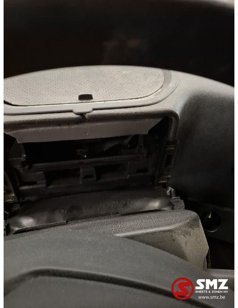 Mercedes-Benz Occ Cabine Actros MP5 Mercedes - Кабина и ентериер за Камион: слика 4 Mercedes-Benz Occ Cabine Actros MP5 Mercedes - Кабина и ентериер за Камион: слика 4