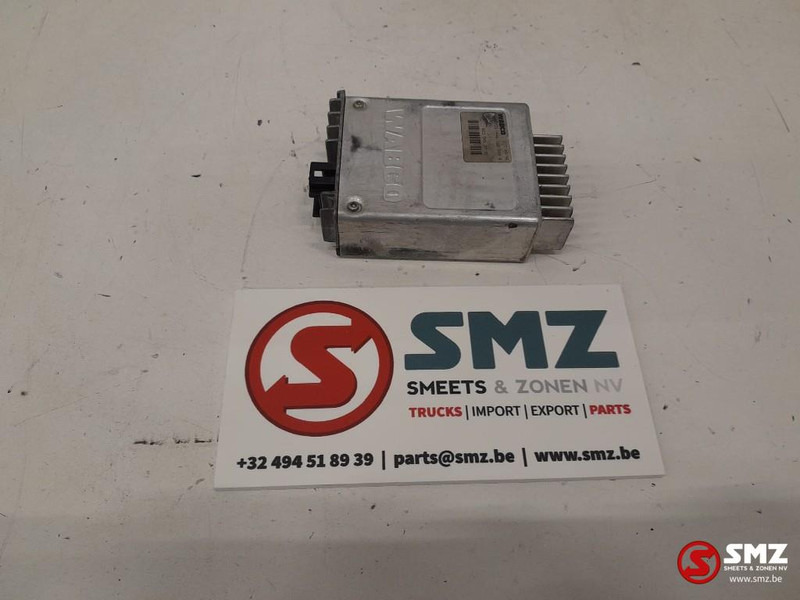 Mercedes-Benz Occ ECU AHE regeleenheid Mercedes - Единица за контрола за Камион: слика 2 Mercedes-Benz Occ ECU AHE regeleenheid Mercedes - Единица за контрола за Камион: слика 2