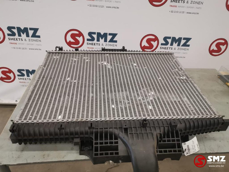 Mercedes-Benz Occ Intercooler Mercedes Axor - Интеркулер за Камион: слика 2 Mercedes-Benz Occ Intercooler Mercedes Axor - Интеркулер за Камион: слика 2