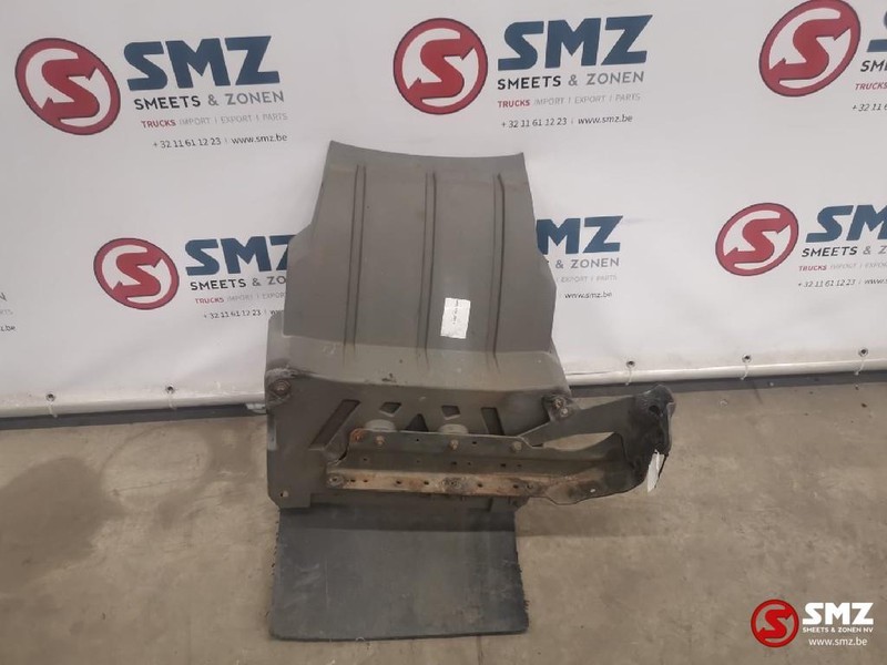 Mercedes-Benz Occ Spatbord links Mercedes Atego - Блатобран за Камион: слика 1 Mercedes-Benz Occ Spatbord links Mercedes Atego - Блатобран за Камион: слика 1