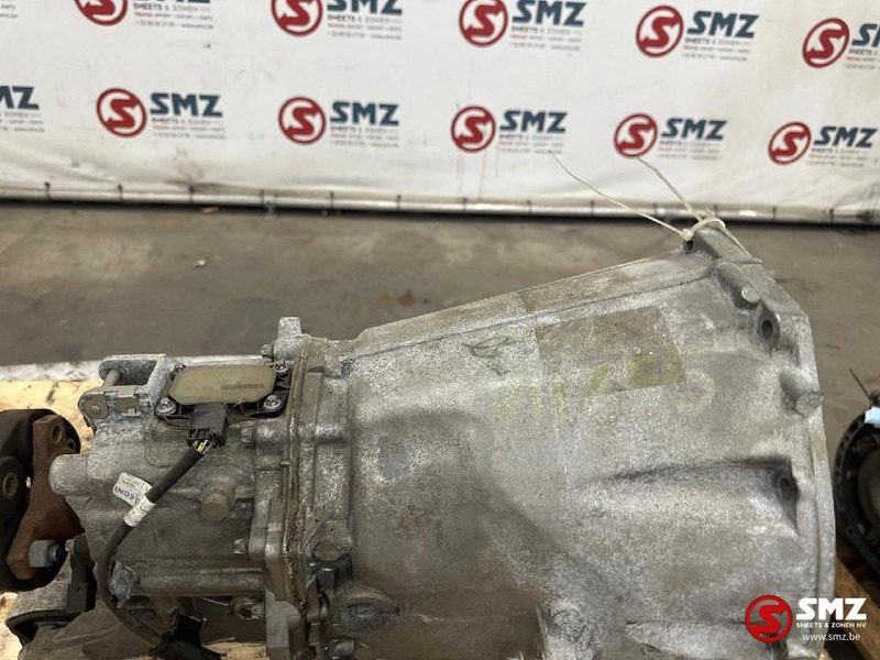 Mercedes-Benz Occ Versnellingsbak Mercedes 711.655 - Менувач за Автомобил: слика 5 Mercedes-Benz Occ Versnellingsbak Mercedes 711.655 - Менувач за Автомобил: слика 5