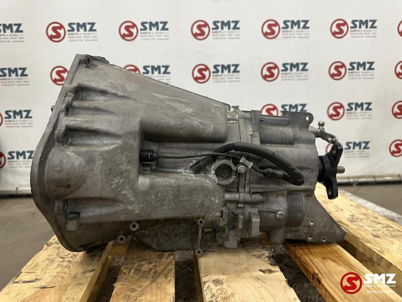 Mercedes-Benz Occ Versnellingsbak Mercedes 716.628 - Менувач за Автомобил: слика 2 Mercedes-Benz Occ Versnellingsbak Mercedes 716.628 - Менувач за Автомобил: слика 2