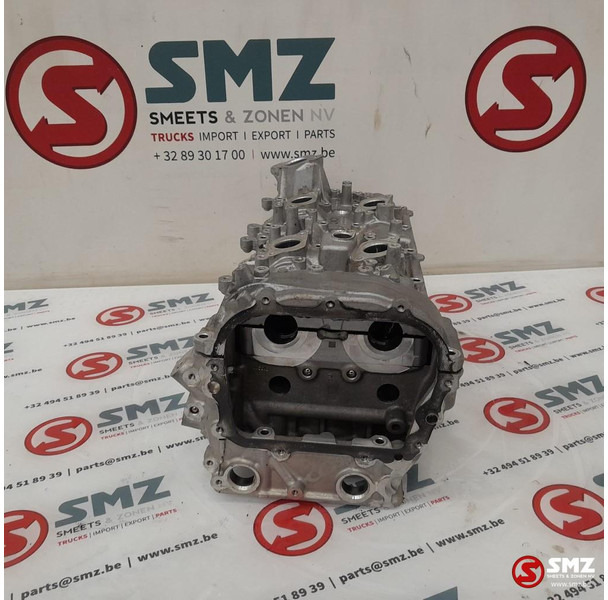 Mercedes-Benz Occ cilinderkop + kleppendeksel links AMG C63S Mer - Мотор и делови за Автомобил: слика 3 Mercedes-Benz Occ cilinderkop + kleppendeksel links AMG C63S Mer - Мотор и делови за Автомобил: слика 3