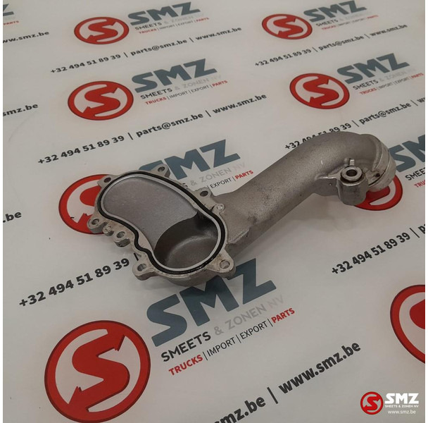 Mercedes-Benz Occ koelvloeistofinlaataansluiting waterpomp AMG C - Мотор и делови за Автомобил: слика 2 Mercedes-Benz Occ koelvloeistofinlaataansluiting waterpomp AMG C - Мотор и делови за Автомобил: слика 2