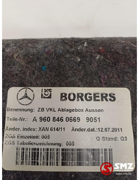 Mercedes-Benz Occ opbergvak Mercedes - Кабина и ентериер за Камион: слика 5 Mercedes-Benz Occ opbergvak Mercedes - Кабина и ентериер за Камион: слика 5