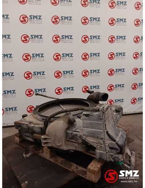 Mercedes-Benz Occ radiator + intercooler + expansievat Mercedes - Радијатор за Камион: слика 1 Mercedes-Benz Occ radiator + intercooler + expansievat Mercedes - Радијатор за Камион: слика 1