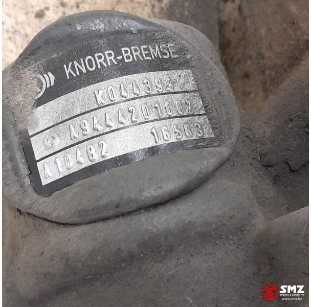 Mercedes-Benz Occ remklauw linksachter Mercedes - Кочна вилица за Камион: слика 5 Mercedes-Benz Occ remklauw linksachter Mercedes - Кочна вилица за Камион: слика 5