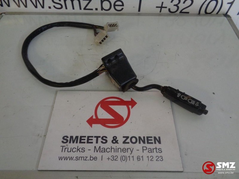 Прекинувач на управувачкиот столб за Камион Mercedes-Benz Occ richtingaanwijzer mercedes ak: слика 1