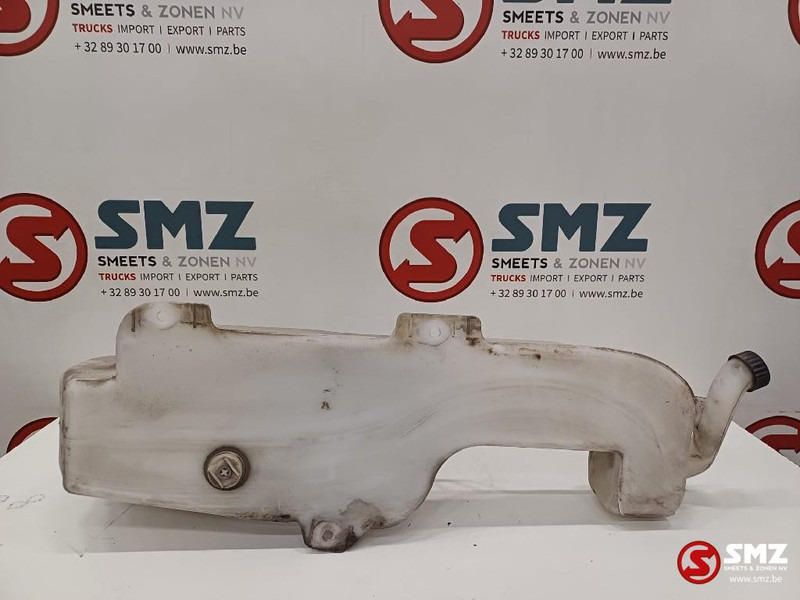 Mercedes-Benz Occ ruitenwissersproeierreservoir Mercedes - Бришач за Камион: слика 1 Mercedes-Benz Occ ruitenwissersproeierreservoir Mercedes - Бришач за Камион: слика 1