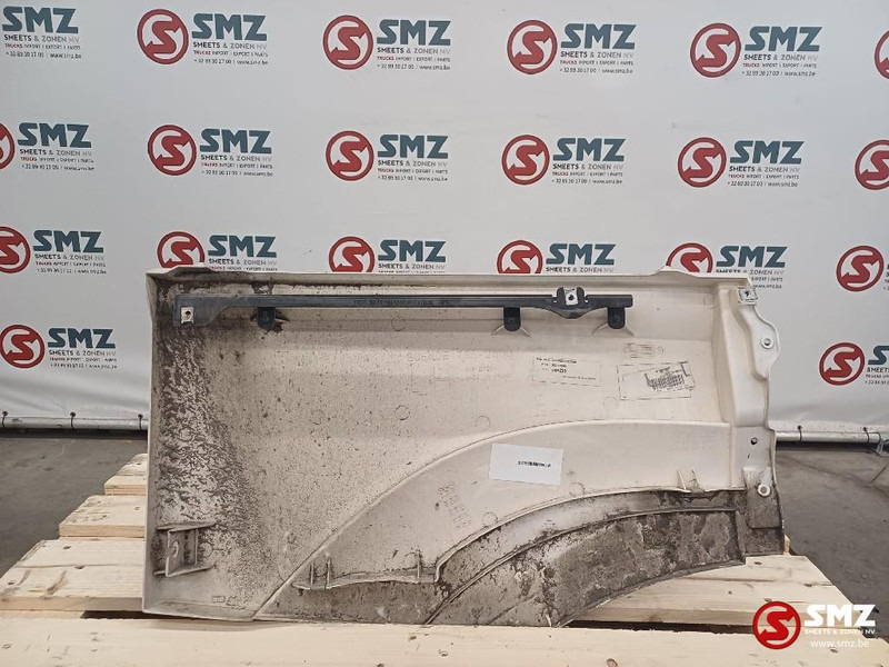 Mercedes-Benz Occ spatbordverlenging links Mercedes - Каросерија и екстериер за Камион: слика 2 Mercedes-Benz Occ spatbordverlenging links Mercedes - Каросерија и екстериер за Камион: слика 2