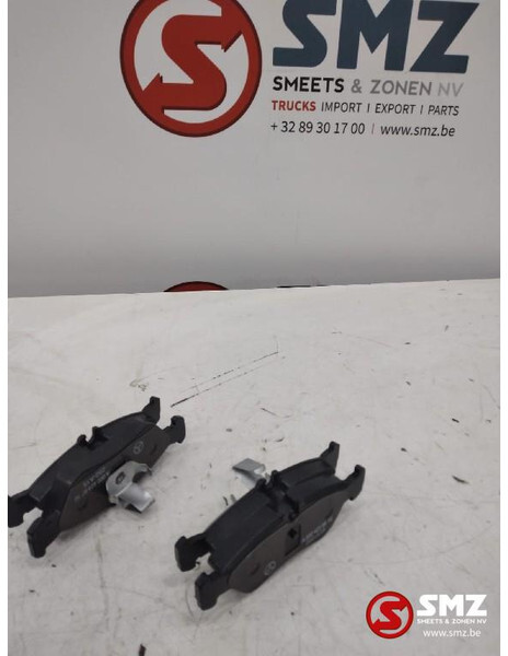 Mercedes-Benz Set remblokken mercedes sprinter w903 a0044202720 - Влошки за сопирање за Камион: слика 1 Mercedes-Benz Set remblokken mercedes sprinter w903 a0044202720 - Влошки за сопирање за Камион: слика 1