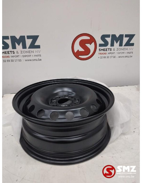 Mercedes-Benz Velg 17,5" 44x44x19cm mercedes a4154014800 - Бандаж за Камион: слика 1 Mercedes-Benz Velg 17,5" 44x44x19cm mercedes a4154014800 - Бандаж за Камион: слика 1