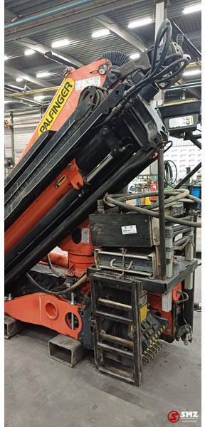 Palfinger Occ Autolaadkraan Palfinger PK18002 - 4 + radio - Брана за Опрема за ракување со материјали: слика 3 Palfinger Occ Autolaadkraan Palfinger PK18002 - 4 + radio - Брана за Опрема за ракување со материјали: слика 3